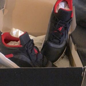 Brand new, never worn size 12 in men’s